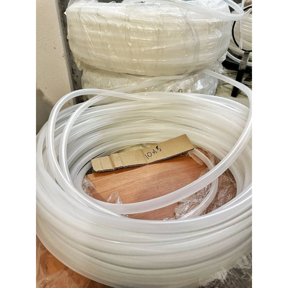 Шланг харчовий силіконовий 4х1.5 мм