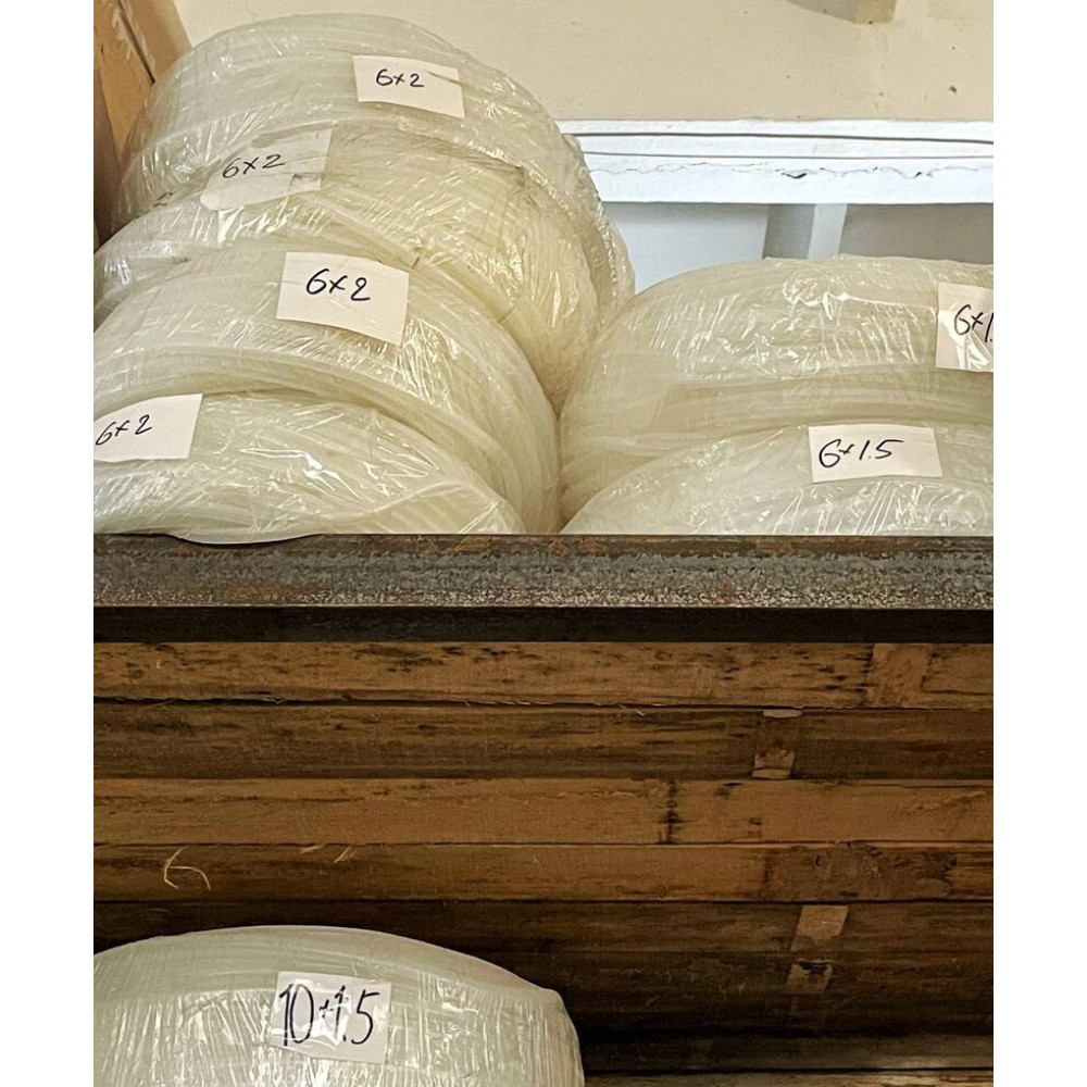 Шланг харчовий силіконовий 4х1.5 мм