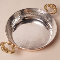 Сковорода з боковими фігурними ручками 18 см.